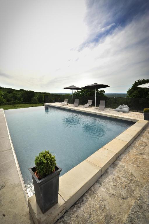 Gite 8 Pers Du Chateau De Cantecor Alvignac Rom bilde